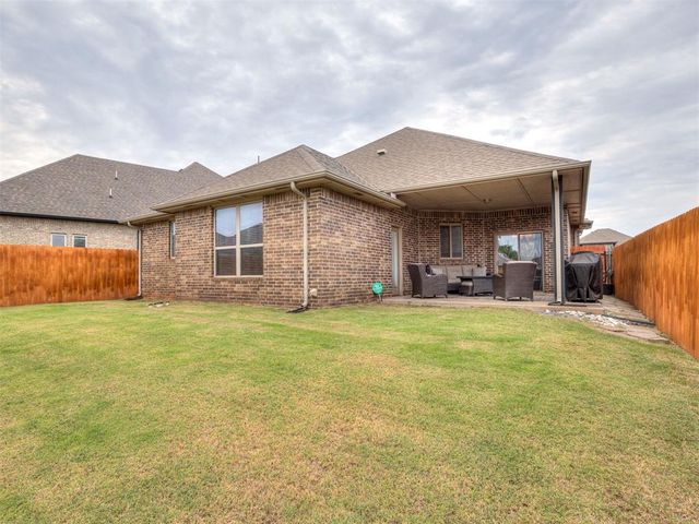 19128 Rush Springs Lane, Edmond, OK 73012