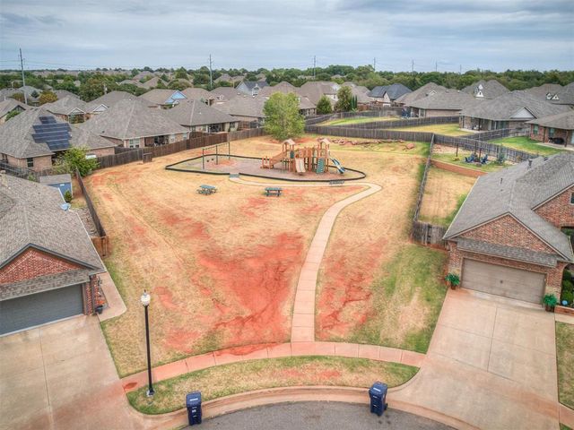 19128 Rush Springs Lane, Edmond, OK 73012