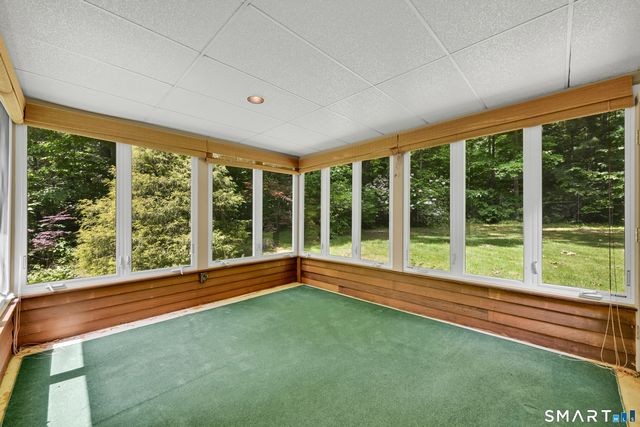 9 Rocky Ridge Lane, Farmington, CT 06032