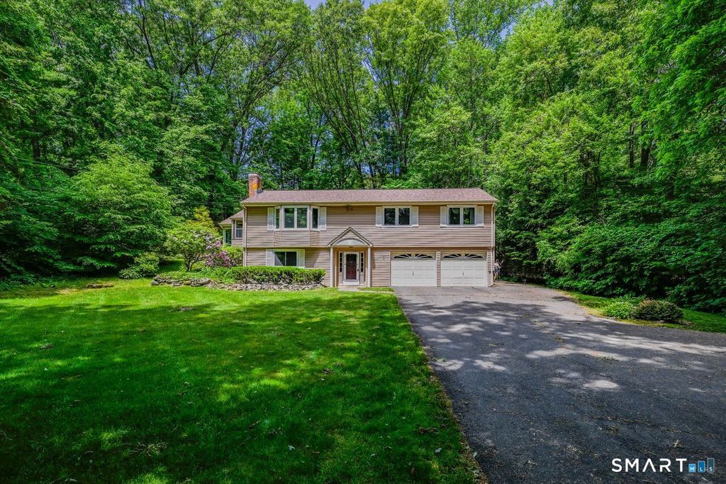 9 Rocky Ridge Lane, Farmington, CT 06032