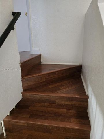 10301 NW 33rd St 1-2, Coral Springs, FL 33065