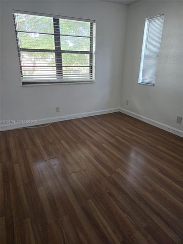 10301 NW 33rd St 1-2, Coral Springs, FL 33065