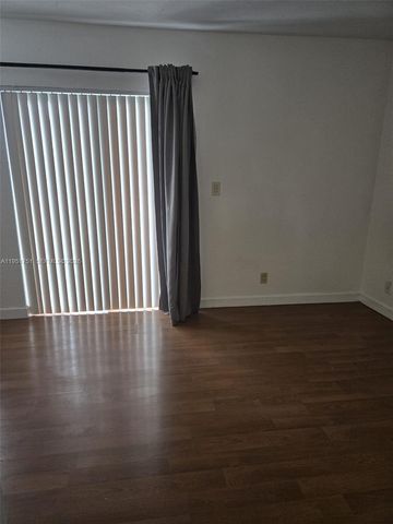 10301 NW 33rd St 1-2, Coral Springs, FL 33065