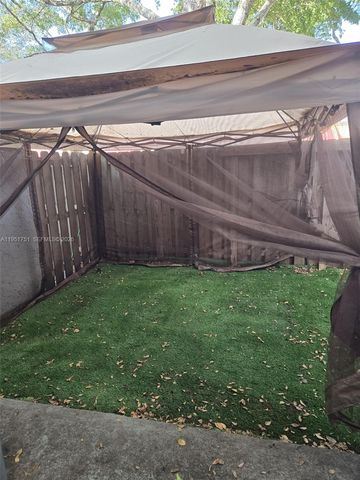 10301 NW 33rd St 1-2, Coral Springs, FL 33065