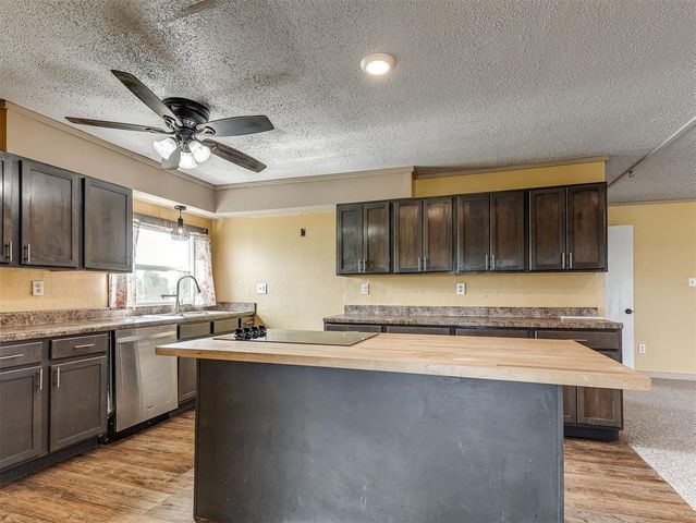 14816 NW Expressway Way, Piedmont, OK 73078