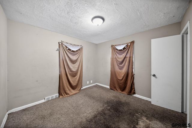 4030 Browne Street, Omaha, NE 68111