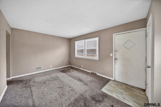 4030 Browne Street, Omaha, NE 68111