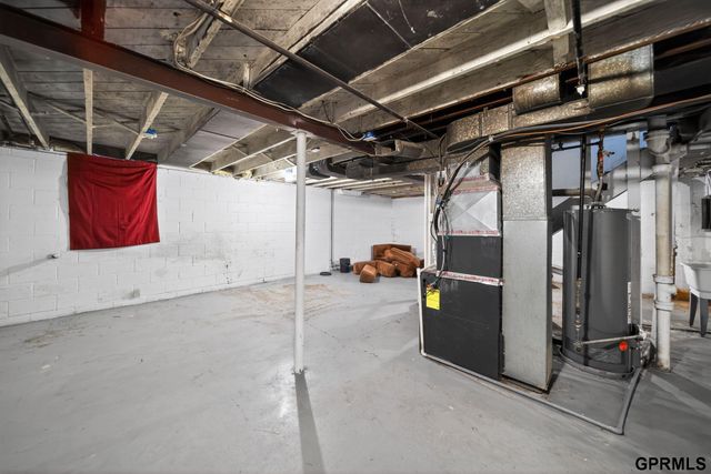 4030 Browne Street, Omaha, NE 68111