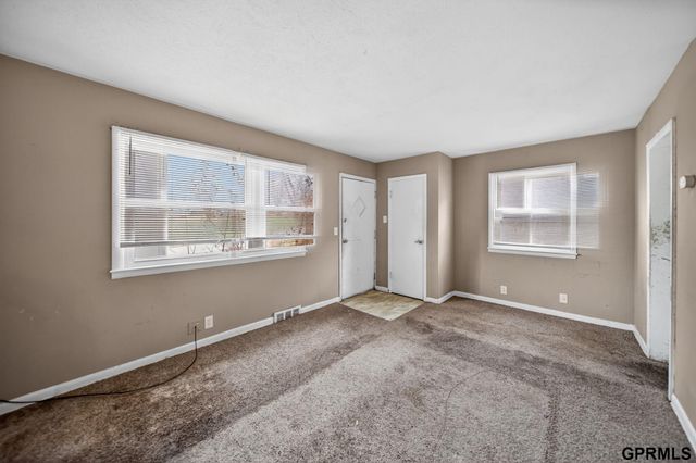 4030 Browne Street, Omaha, NE 68111