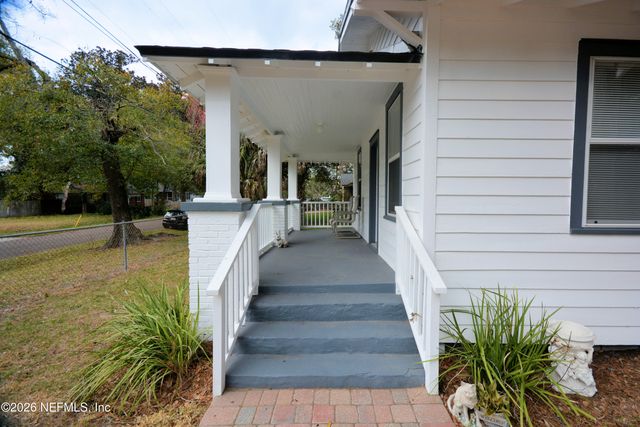 4605 APPLETON Avenue, Jacksonville, FL 32210