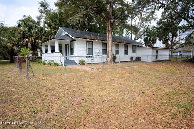 4605 APPLETON Avenue, Jacksonville, FL 32210