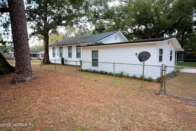 4605 APPLETON Avenue, Jacksonville, FL 32210