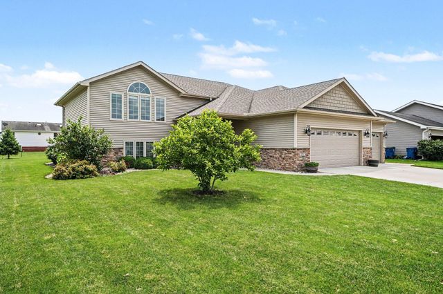 5787 W 172nd Place, Lowell, IN 46356