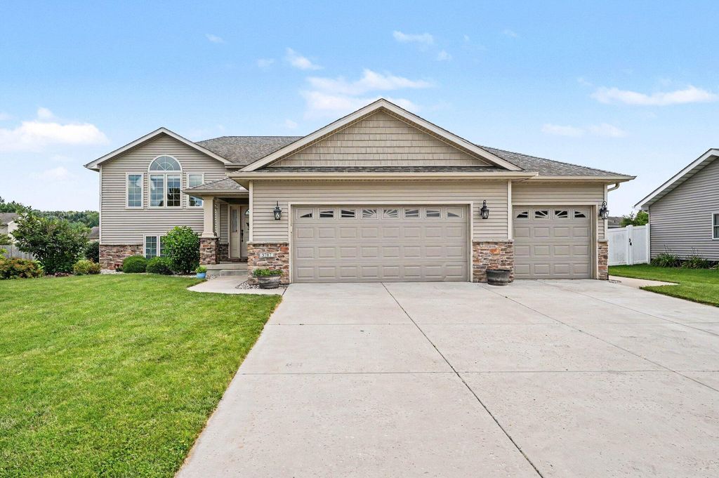 5787 W 172nd Place, Lowell, IN 46356