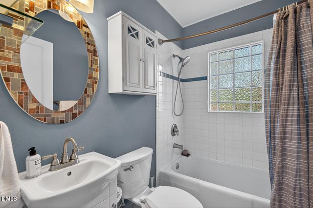 2412 Cascadilla Street, Durham, NC 27704