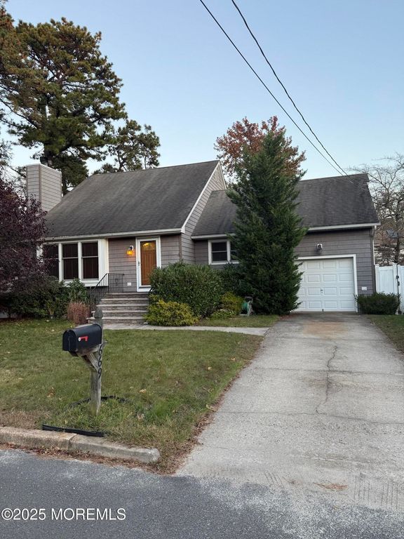 669 Spiral Drive, Brick, NJ 08724