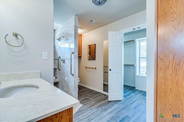 8301 Brewer Lane, Salado, TX 76571