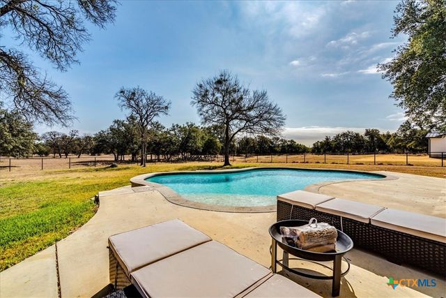 8301 Brewer Lane, Salado, TX 76571