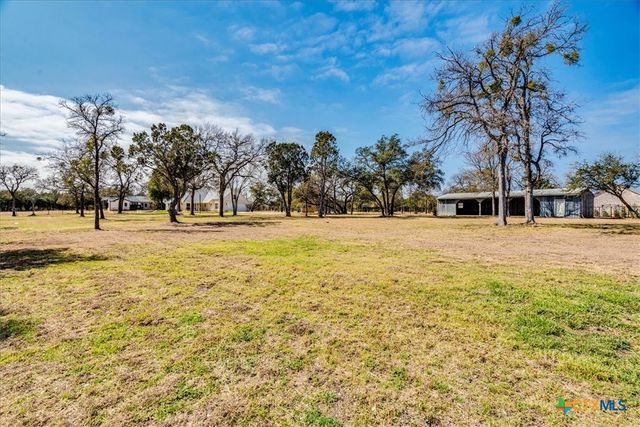 8301 Brewer Lane, Salado, TX 76571