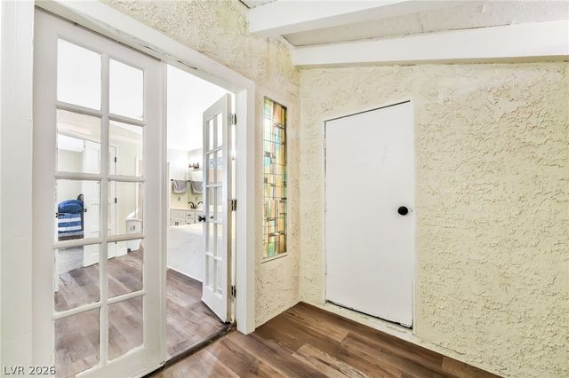 1410 East Serene Avenue, Las Vegas, NV 89123