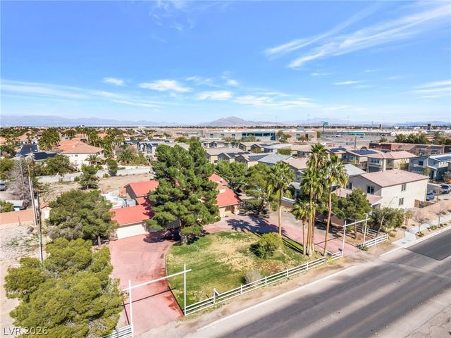 1410 East Serene Avenue, Las Vegas, NV 89123