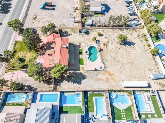 1410 East Serene Avenue, Las Vegas, NV 89123