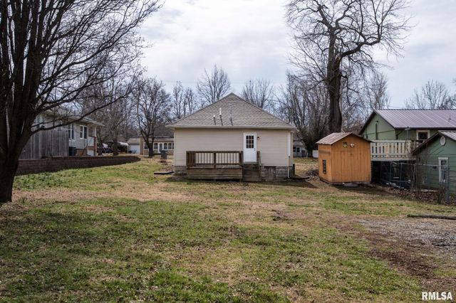 610 E ILLINOIS Avenue, Carterville, IL 62918