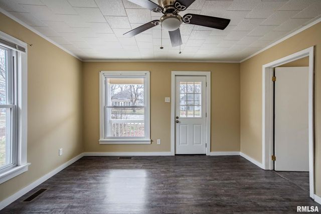 610 E ILLINOIS Avenue, Carterville, IL 62918