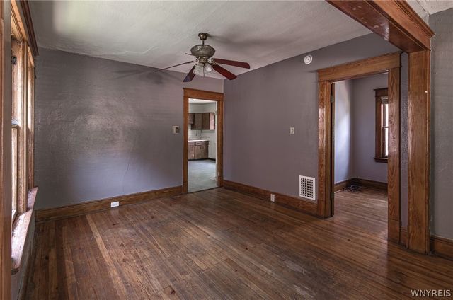 32 Schuele Avenue, Buffalo, NY 14215