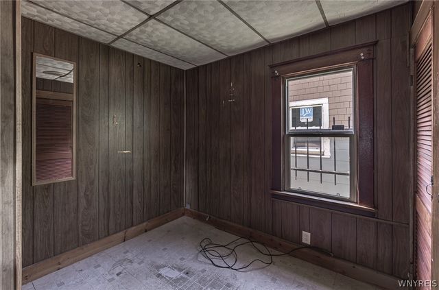 32 Schuele Avenue, Buffalo, NY 14215