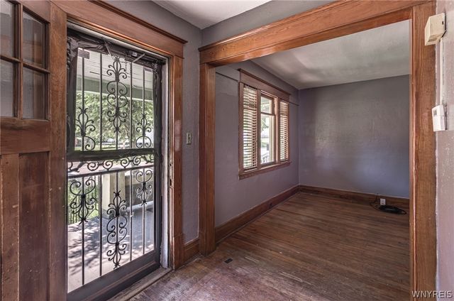 32 Schuele Avenue, Buffalo, NY 14215