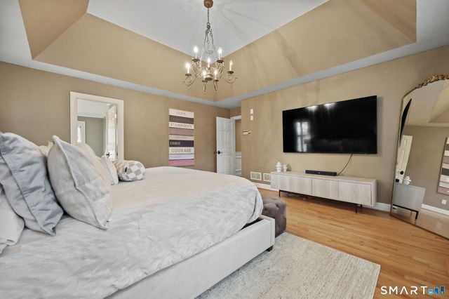 57 Little Fox Lane, Southbury, CT 06488