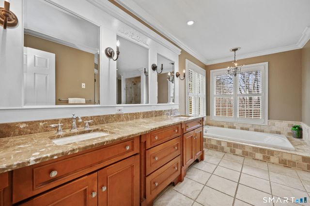 57 Little Fox Lane, Southbury, CT 06488