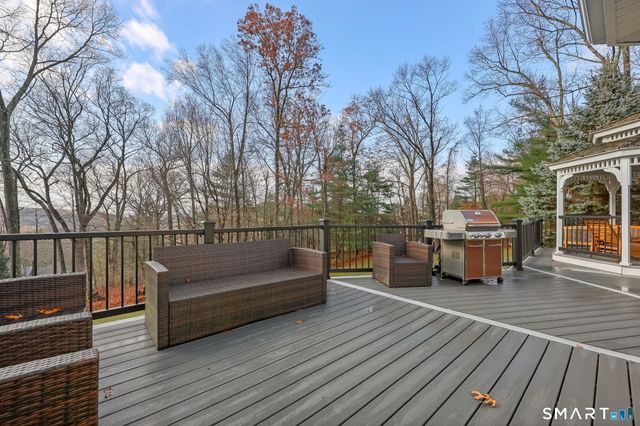 57 Little Fox Lane, Southbury, CT 06488