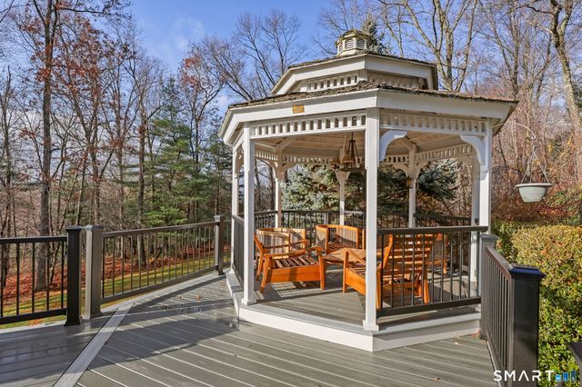 57 Little Fox Lane, Southbury, CT 06488