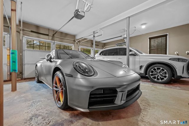 57 Little Fox Lane, Southbury, CT 06488