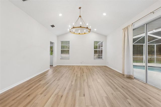 9402 WOODBAY DRIVE, Tampa, FL 33626