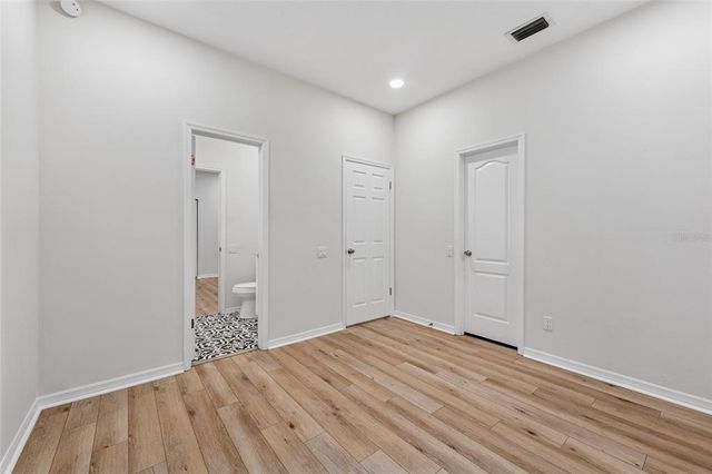 9402 WOODBAY DRIVE, Tampa, FL 33626