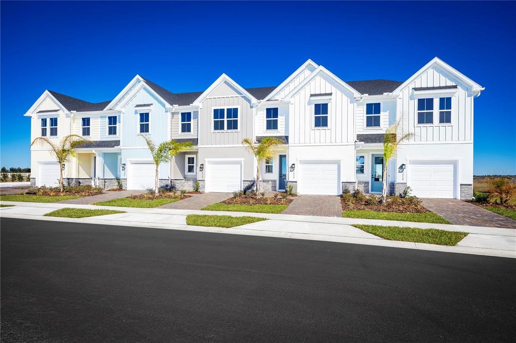 1253 PINEYWOOD FIELD DRIVE, Davenport, FL 33837