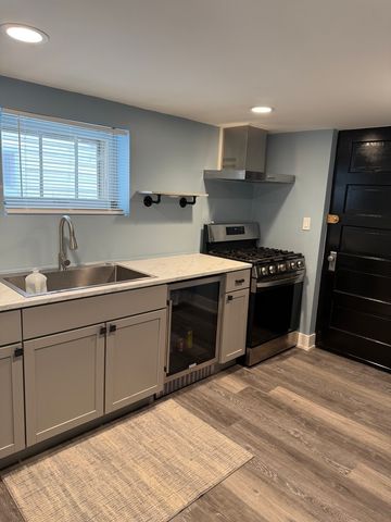 5049 N OAK PARK Avenue, Chicago, IL 60656