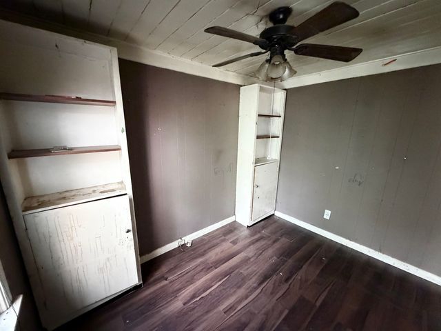 1269 COLONIAL RD, Memphis, TN 38117