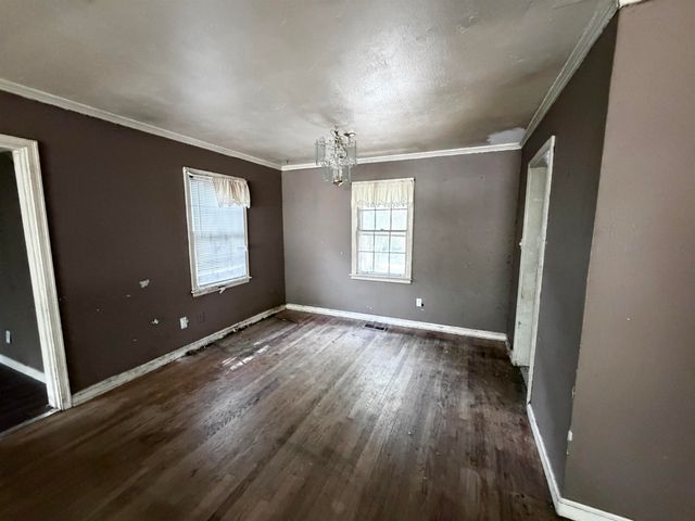 1269 COLONIAL RD, Memphis, TN 38117