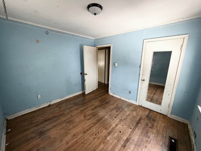 1269 COLONIAL RD, Memphis, TN 38117