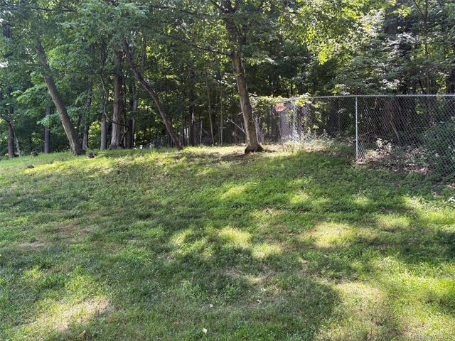 12 Arlington Drive, Monroe, NY 10950