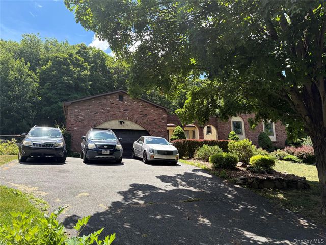 12 Arlington Drive, Monroe, NY 10950