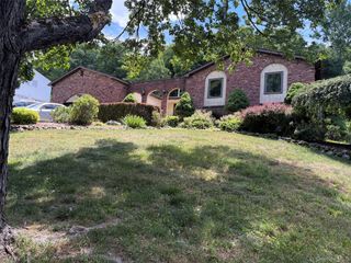 12 Arlington Drive, Monroe, NY 10950