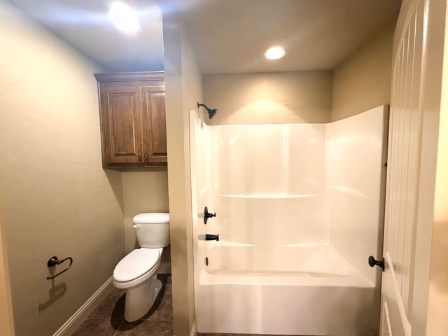 118 LAKEWAY, Spring Hill, TX 75604