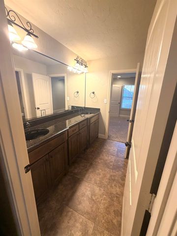 118 LAKEWAY, Spring Hill, TX 75604