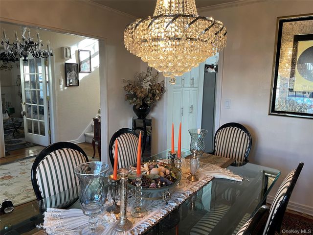 27 Birch Lane, Valley Stream, NY 11581