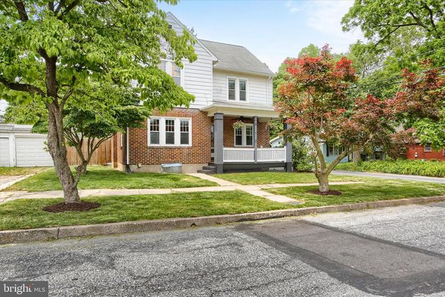 4 OAKLEIGH AVE, Harrisburg, PA 17111